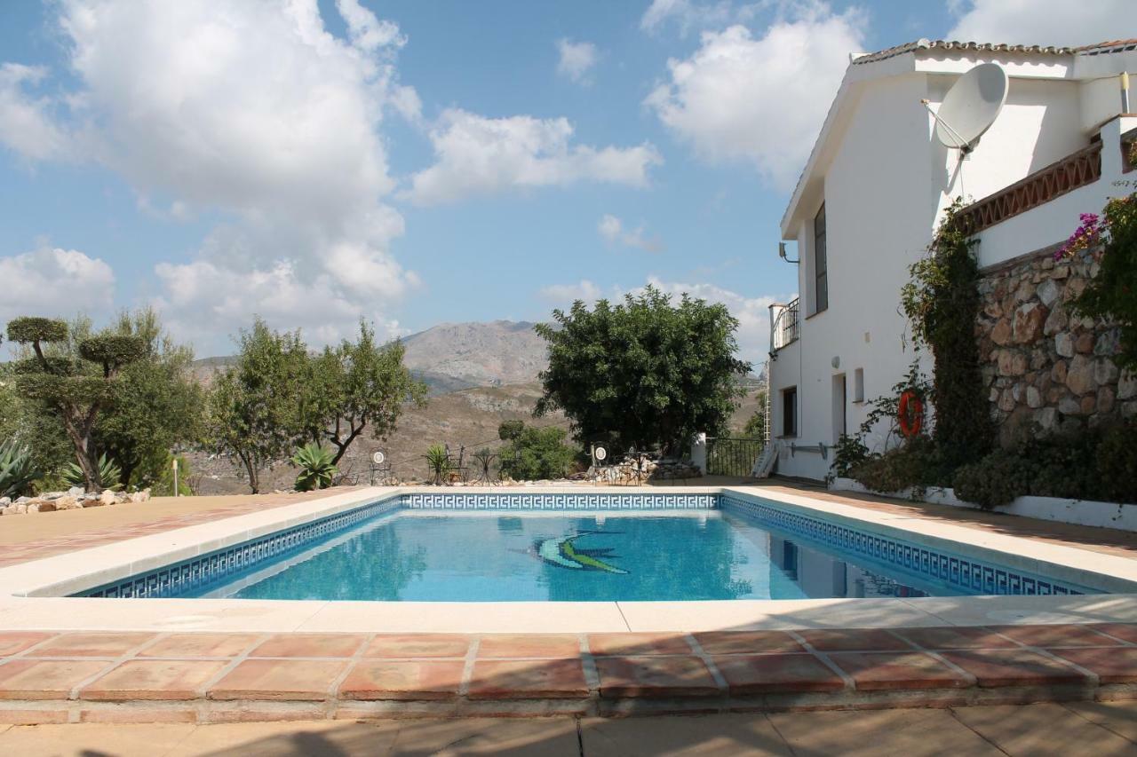 Casa Arts Guest Rooms Alcaucin Exterior photo